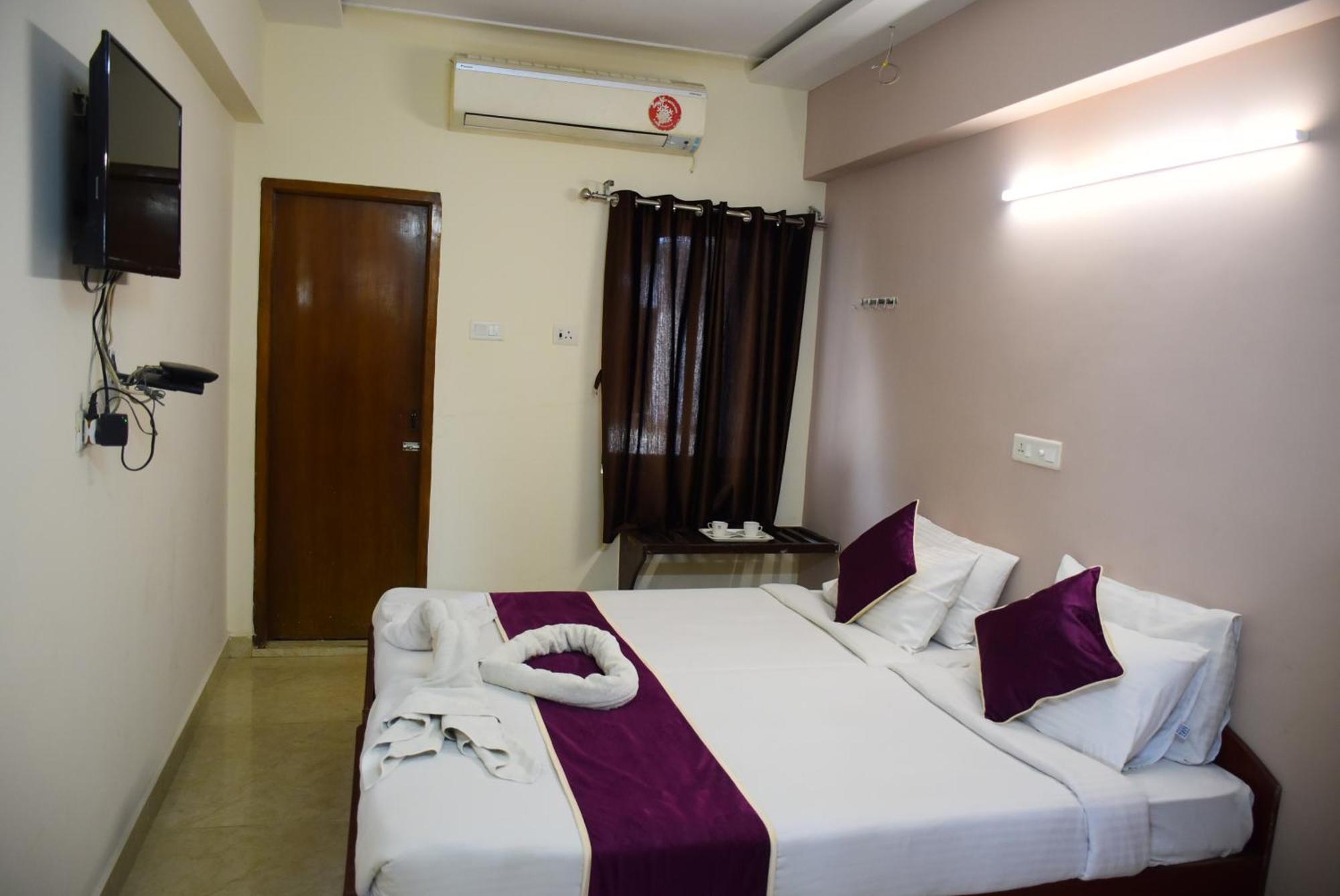 Naksha Tree Hotels Kishore Inn - Koyambedu Csennai Kültér fotó